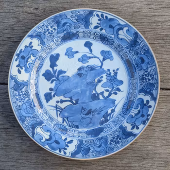 Chinese Antique blue and white porcelain plate, 18th C Yongzheng period #2367