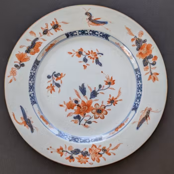 Chinese Antique porcelain plate with insects , Qianlong period, 18th c #2383