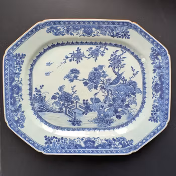 Chinese antique platter in underglazed blue and white, Qianlong period 18th c #2380