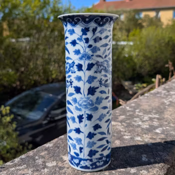 Chinese antique sleeve vase decorated with dragons, Late Qing Dynasty #2515