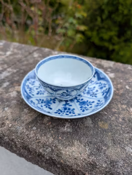 Chinese antique blue and white teacup and saucer, first half of 18th c #2551