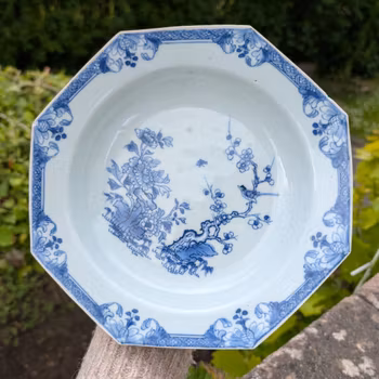 Chinese Antique blue and white porcelain plate, 18th C Yongzheng / Qianlong period 喜上眉梢 #2583