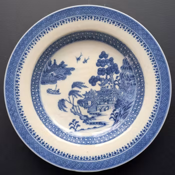 Chinese antique blue and white plate, Late 18 C #2718
