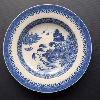 Chinese antique blue and white plate, Late 18 C #2719