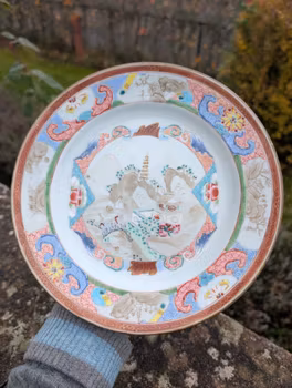 Chinese Antique Famille Rose plate, first half of the 18th c #2720
