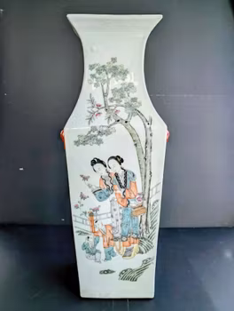 Chinese antique vase, early republic period #2772