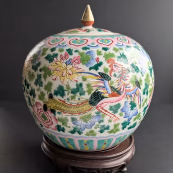 Chinese antique lidded jar with double phoenix decoration , 19th century #2785