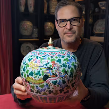 Chinese antique lidded jar with double phoenix decoration , 19th century #2785