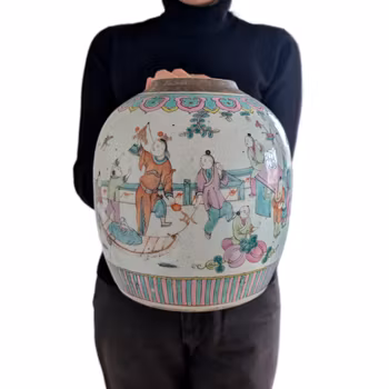 Chinese antique ginger jar with figure decoration , 19th century #2786