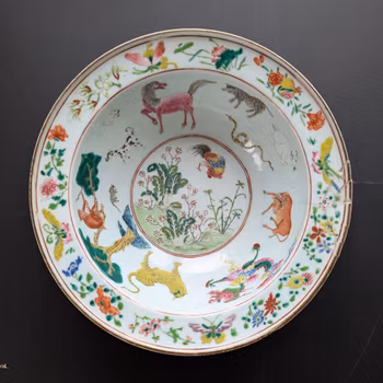 Chinese antique handwash / basin with The 12 Zodiac Animals, Late Qing 十二生肖 #2821