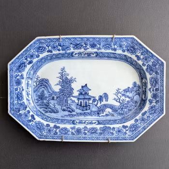 Chinese antique blue and white porcelain platter, Qianlong, 18th c #2852