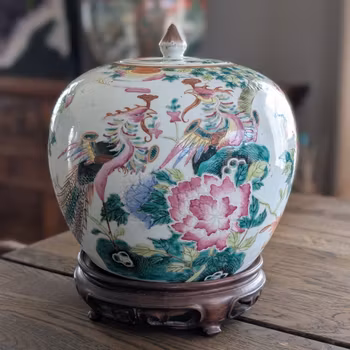 Chinese antique jar with decoration of double phoenixes, 19th c #2885