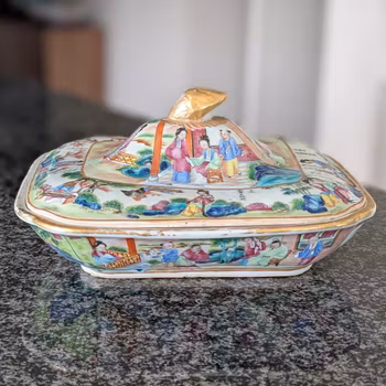 Chinese antique rose mandarin tureen with 9 beauties, 19th c #2925