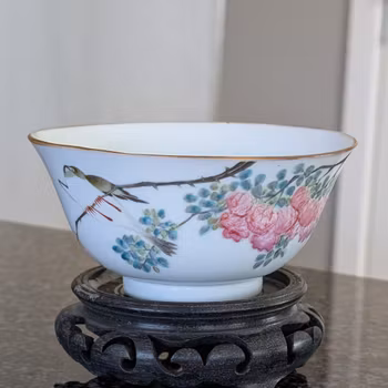 Chinese antique bowl decorated with a bird and calligraphy, 19th century #2993