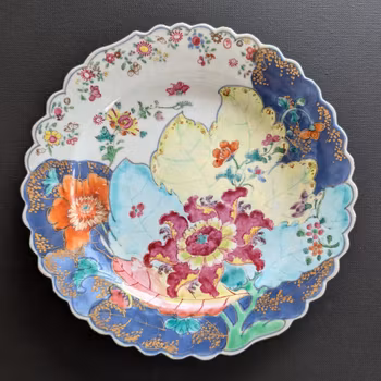 Chinese Antique Tobacco Leaf pattern plate, Qianlong Period #2996