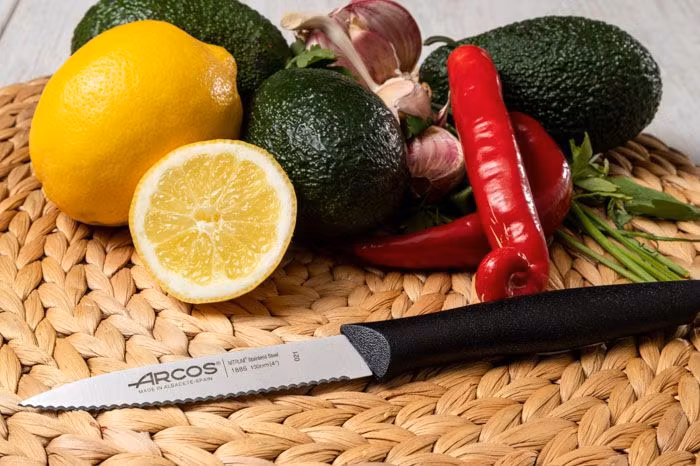 Arcos Nova Tomatkniv 10 cm