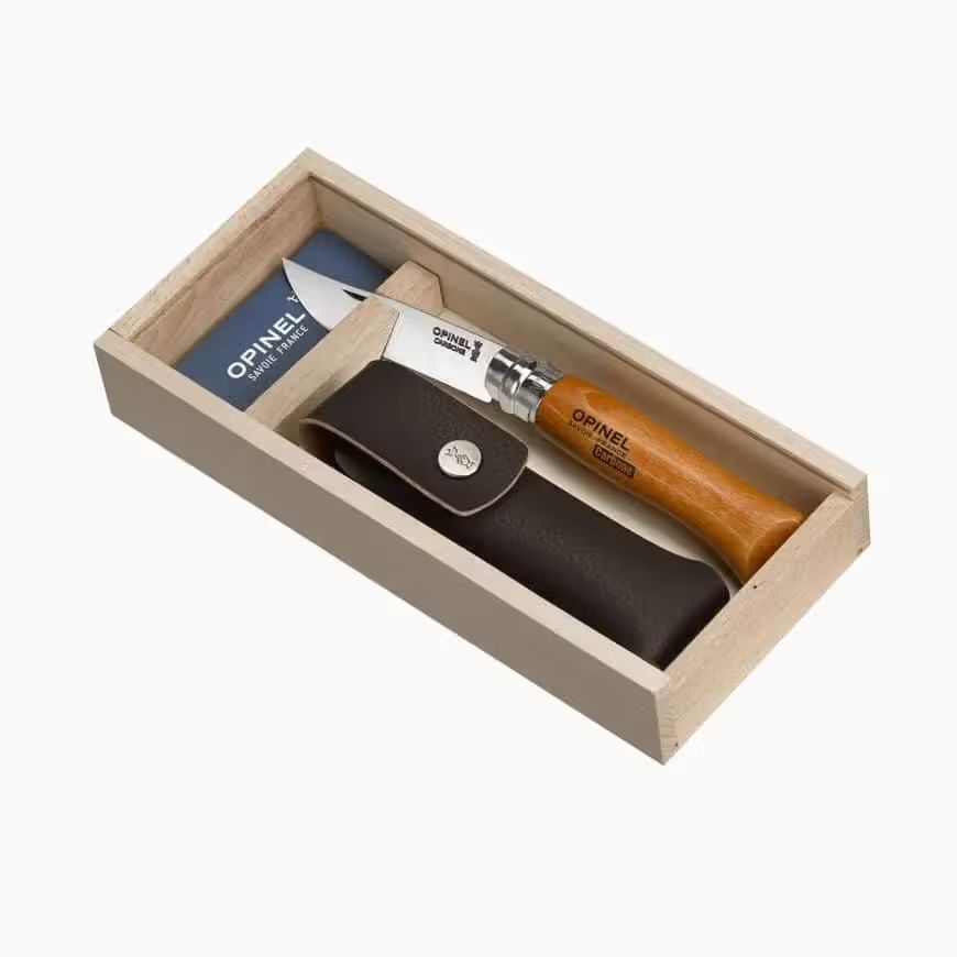 Opinel Fällkniv i kolstål No 8 i presentask