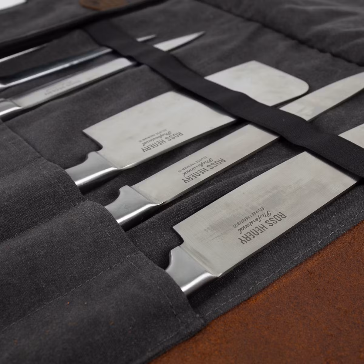 Alaskan Maker Knivrulle Canvas/Läder för 9 knivar Grå