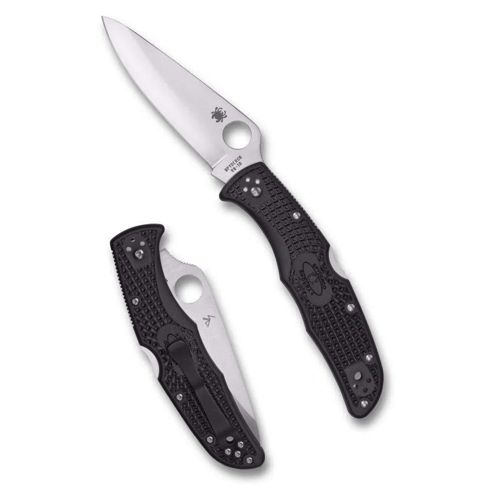 Spyderco Endura 4 fällkniv med sabelslipat blad i VG-10 och svart FRN-handtag