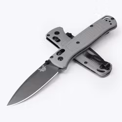 Benchmade Bugout Storm Gray Svart Cerakote Fällkniv