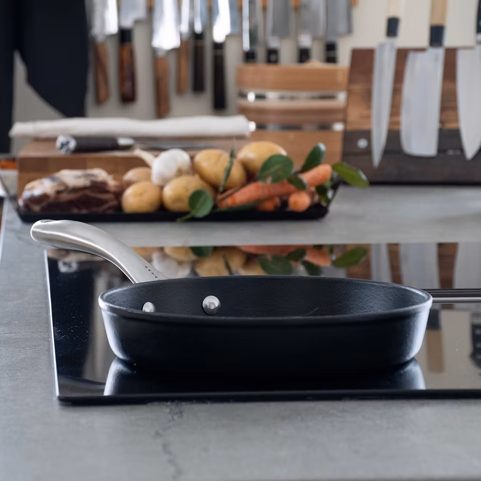 Satake Gjutjärnspanna 22 cm