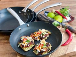 Satake frying pan in lightweight cast iron 20 cm