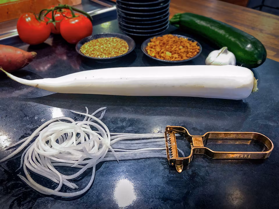 Satake Grovstrimlare, brons