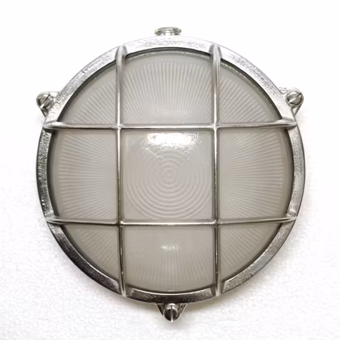 Gallerlampa krom 9106  449:-/st  Kustboden.se