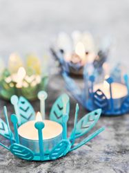 Ljuslykta DIY Blad från Cult design i färgen sage.