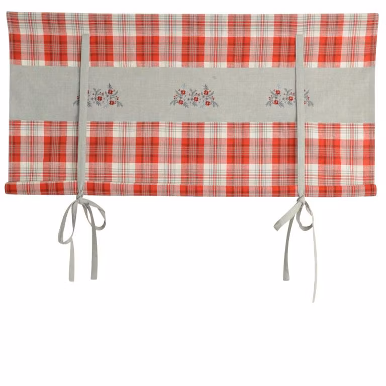 REA! Annika en knythissgardin bredd 140 cm. Färg: Röd och beigerutig med ett broderat blommönster..