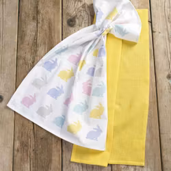 Easter en gul kökshandduk i våfflad bomull från Noble house, mått 45 x 65 cm.