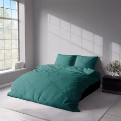 Milano ett grönt påslakanset till king size täcke i bomullssatin i storlek 240 x 220 cm med dragkedja i botten, från Indusia design