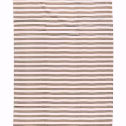 Java stripe ett badlakan i brun och vitrandig frotté i 100% bomull från Noble house, i mått 90 x 150 cm.