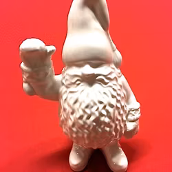 Vintertomten junior är en vit tomte i porslin från Cult design.