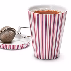 Margareta en rosa och vitrandig kaffe/temugg i tvåpack i porslin från Göteborgs Fabrikerna