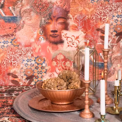 Ljusstake Emalj från Boel & Jan. Färg: Koppar. Mått: H 31 cm, Dia 10 cm.