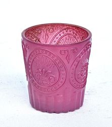 78646 en ljuslykta i glas. Färg: Rosa.