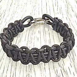 Armband Paracord i läder och stål. Art.nr 2028 svart. Färg: Svart och stål.
