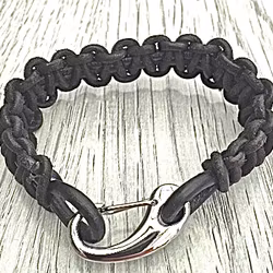 Armband Paracord i läder och stål. Art.nr 2028 svart. Färg: Svart och stål.
