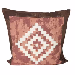 Ottilia ett kuddfodral i bomull i färgerna rost, vitt och brunt från Boel & Jan, mått 50 x 50 cm.