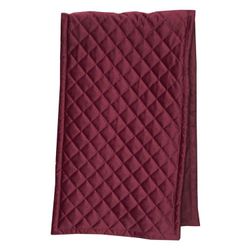 Quilty en lyxig löpare i röd sammet från Svanefors, mått 35 x 90 cm