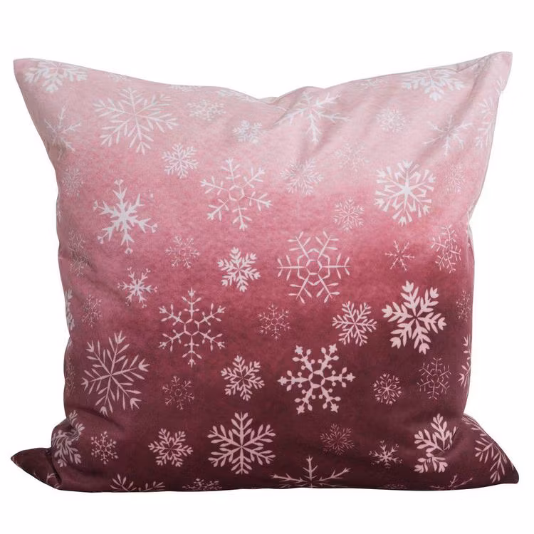 Bell ett kuddfodral i sammet i rödrosa toner med snöflingor på, art.nr 9845-47-004. Färg: Rödrosa toner med snöflingor på.