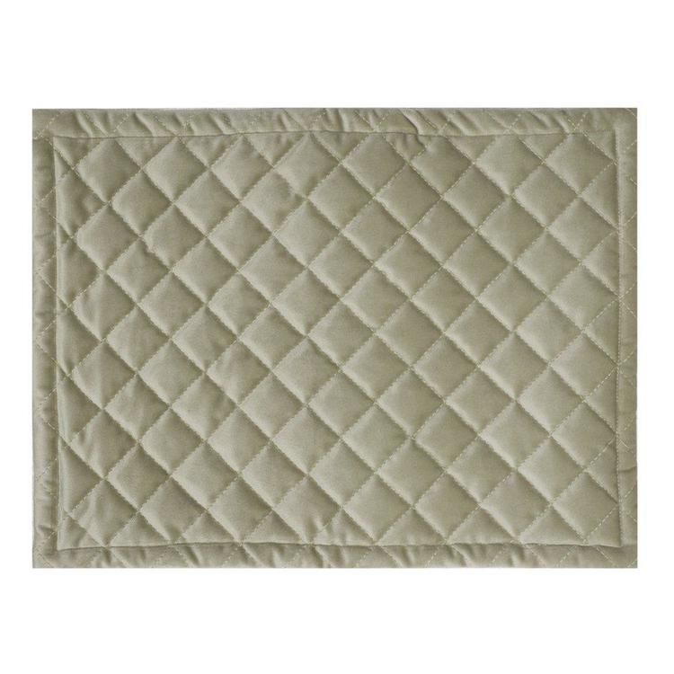Quilty en lyxig tablett i sammet, art.nr 9859-82-002. Färg: Beige.