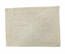 Tablett i linne, viscose och polyester.. Färg: Linnefärgad med vita blomslingor.