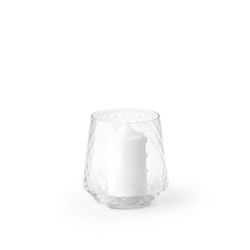 Ljuslykta/hurricane i glas från Modern House. Färg: Klart glas.