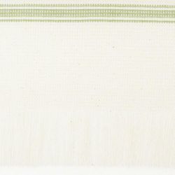 Eslöv en våfflad kökshanduk i off-white med en grön rand i 100% bomull med fransar från Svanefors, mått 50 x 70 cm.