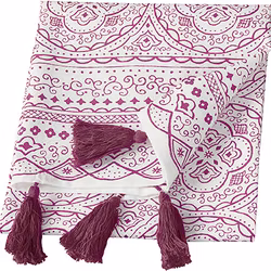 Orient en vit och plommonfärgad kökshandduk med tofsar från Cult design, mått 50 x 70 cm.