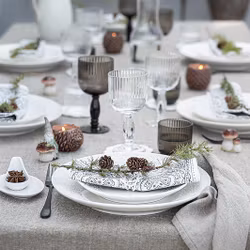 Orient Tapas assiett i 4-set från Cult design i färgen vit.