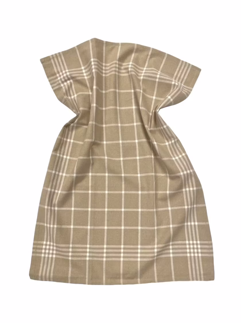 Kökshandduk från Classic textile i återvunna textilier. Färg: Beige och vitrutig.