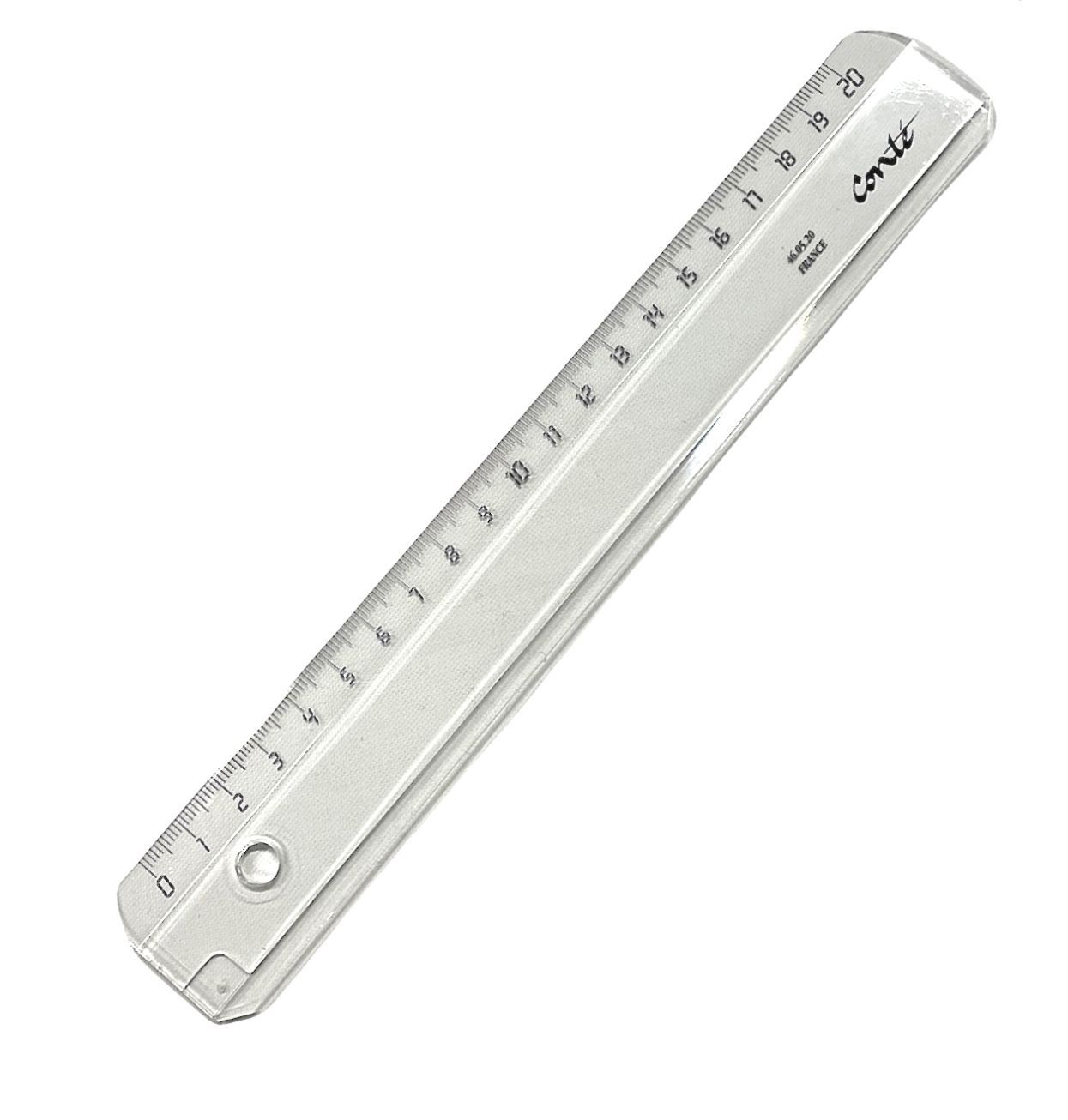 Linjal 20 cm. Färg: Transparent.